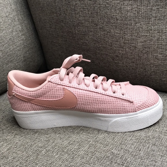Nike Blazer Low Platform size 6 1/2 us - Picture 7 of 10